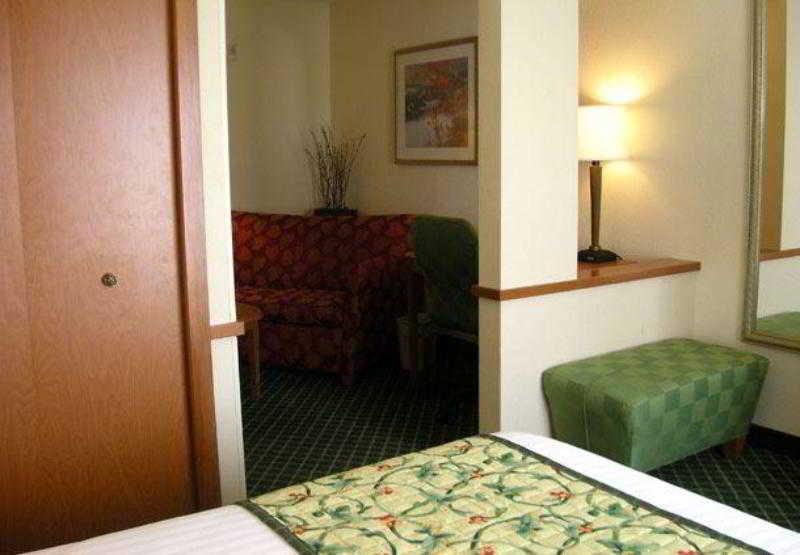 Fairfield Inn And Suites By Marriott Tifton Buitenkant foto